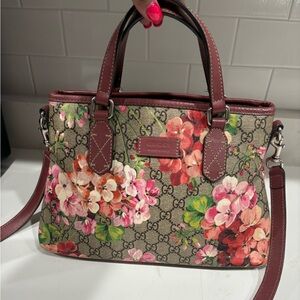Gucci floral crossbody tote